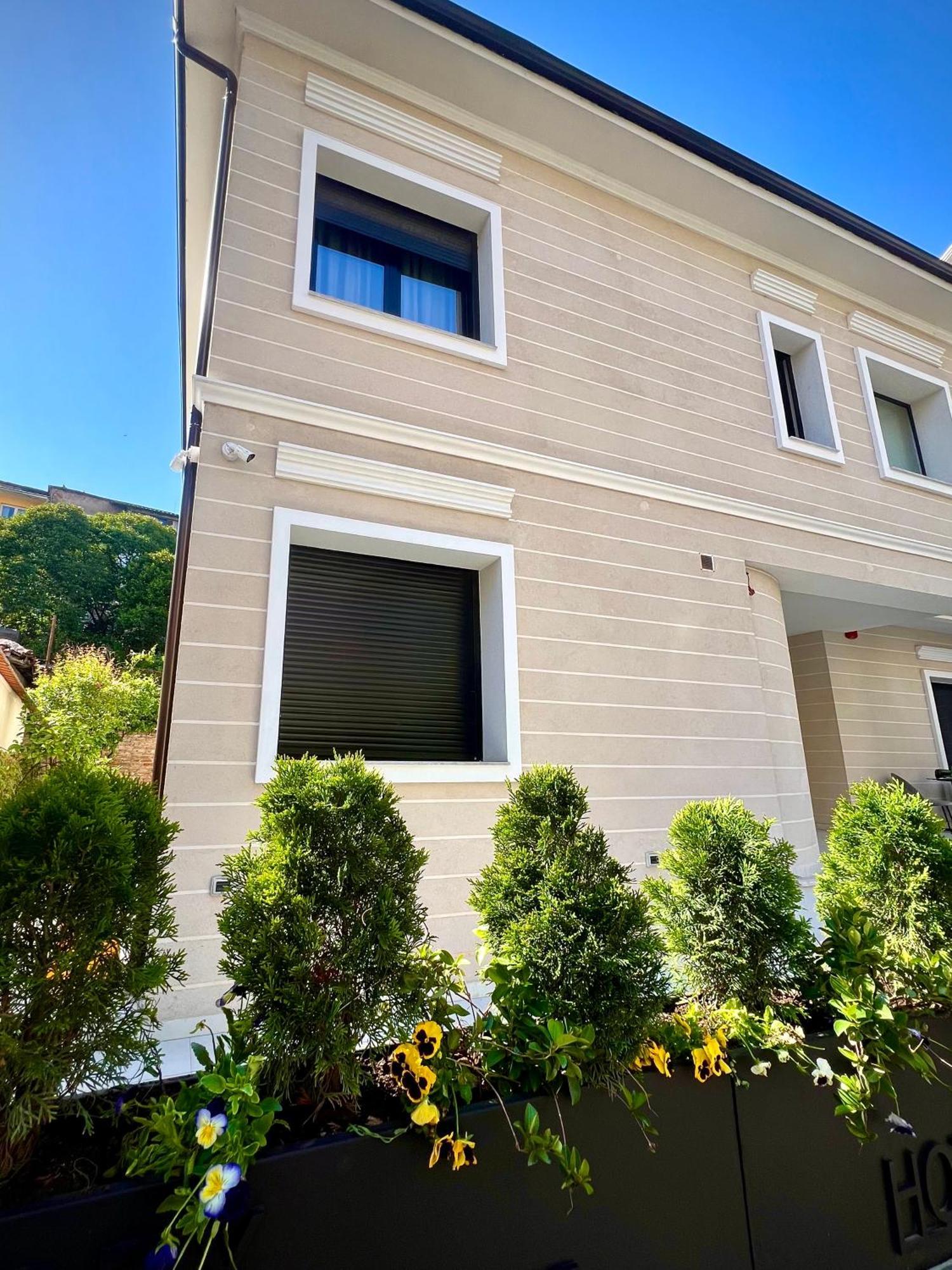 Rex Hotel Boutique Tirana Exterior photo